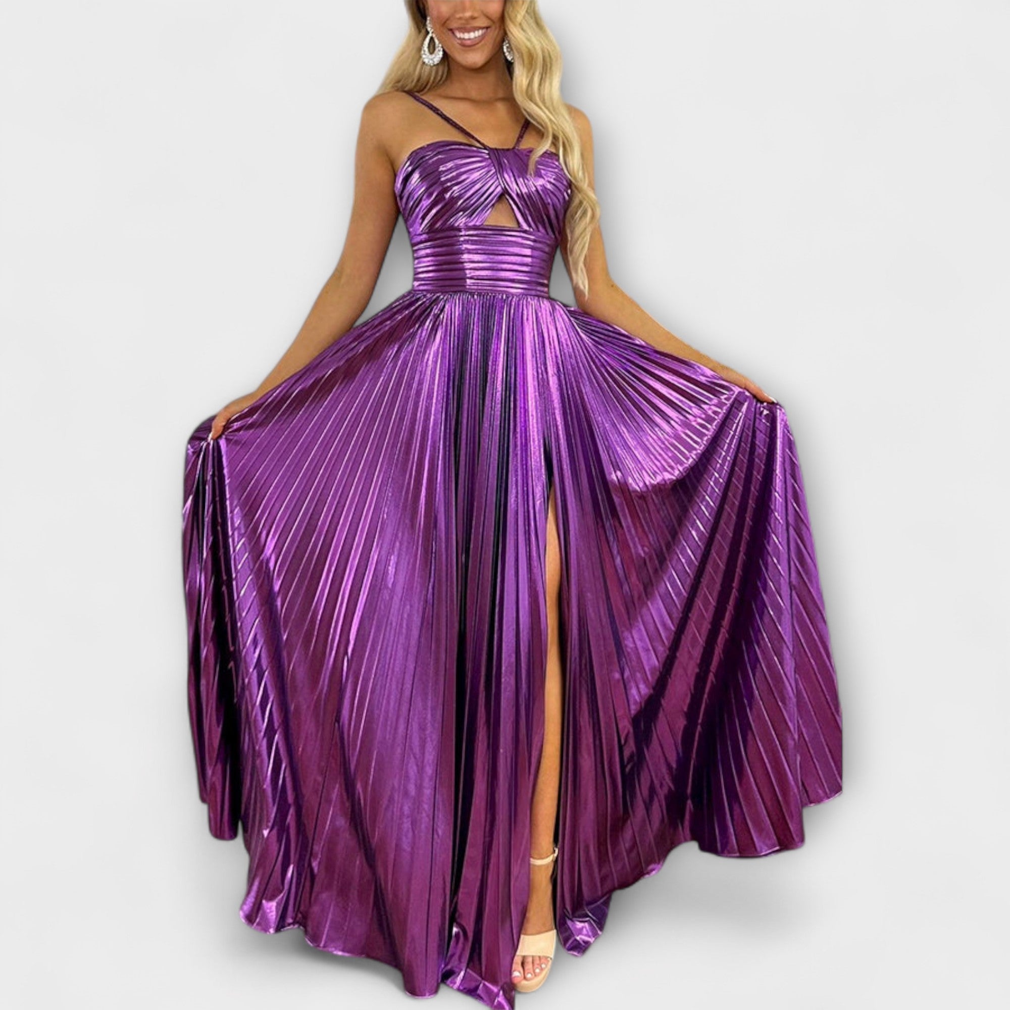 Maxikleid aus Metallic-Stoff