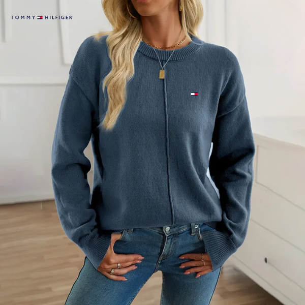 Lässig sitzender Rundhals-Pullover