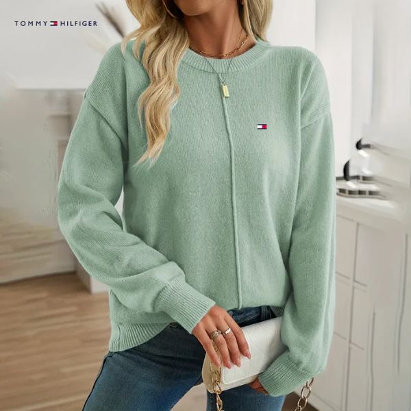 Lässig sitzender Rundhals-Pullover