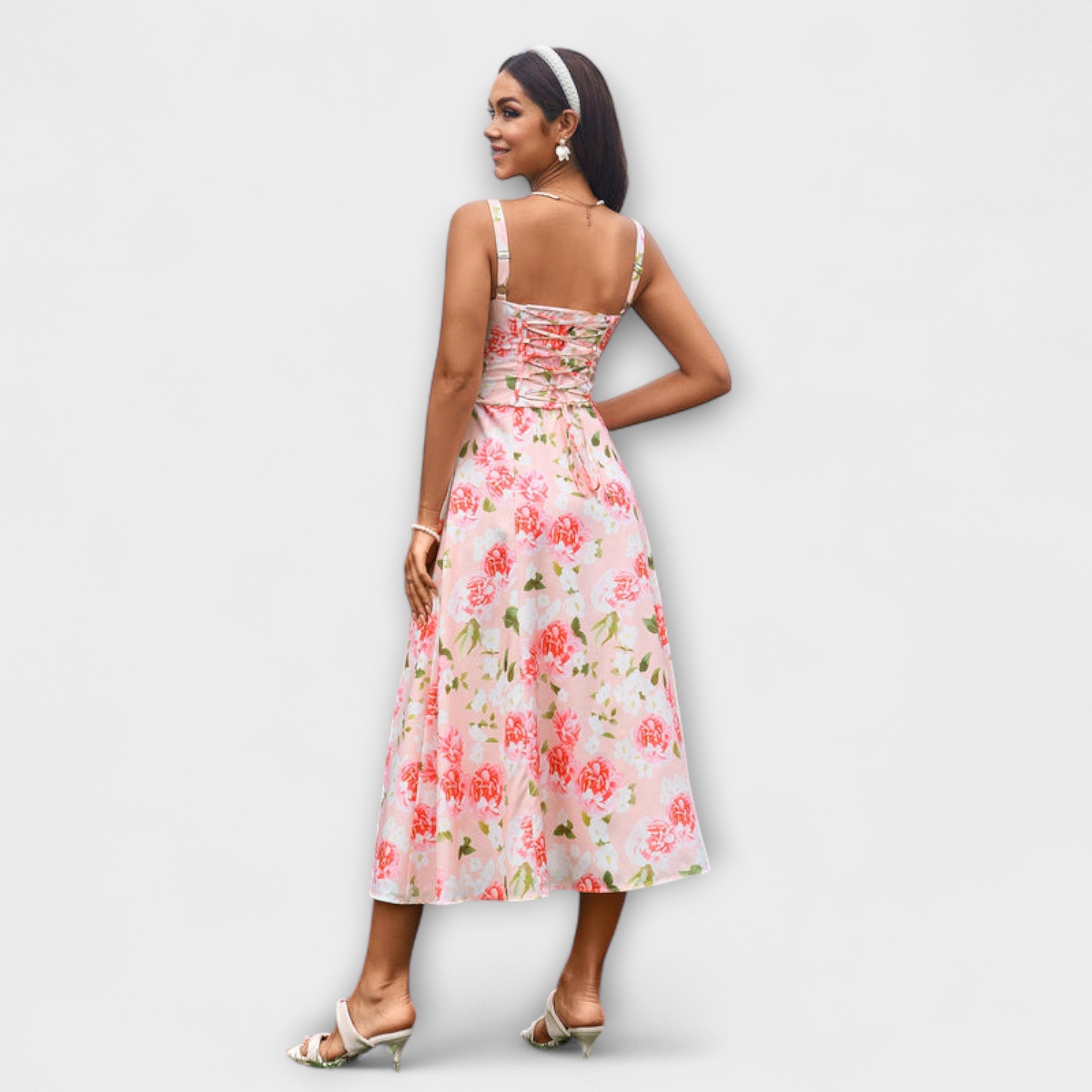 Hoffnung - Rüschentop Kleid mit Schlitzdetail