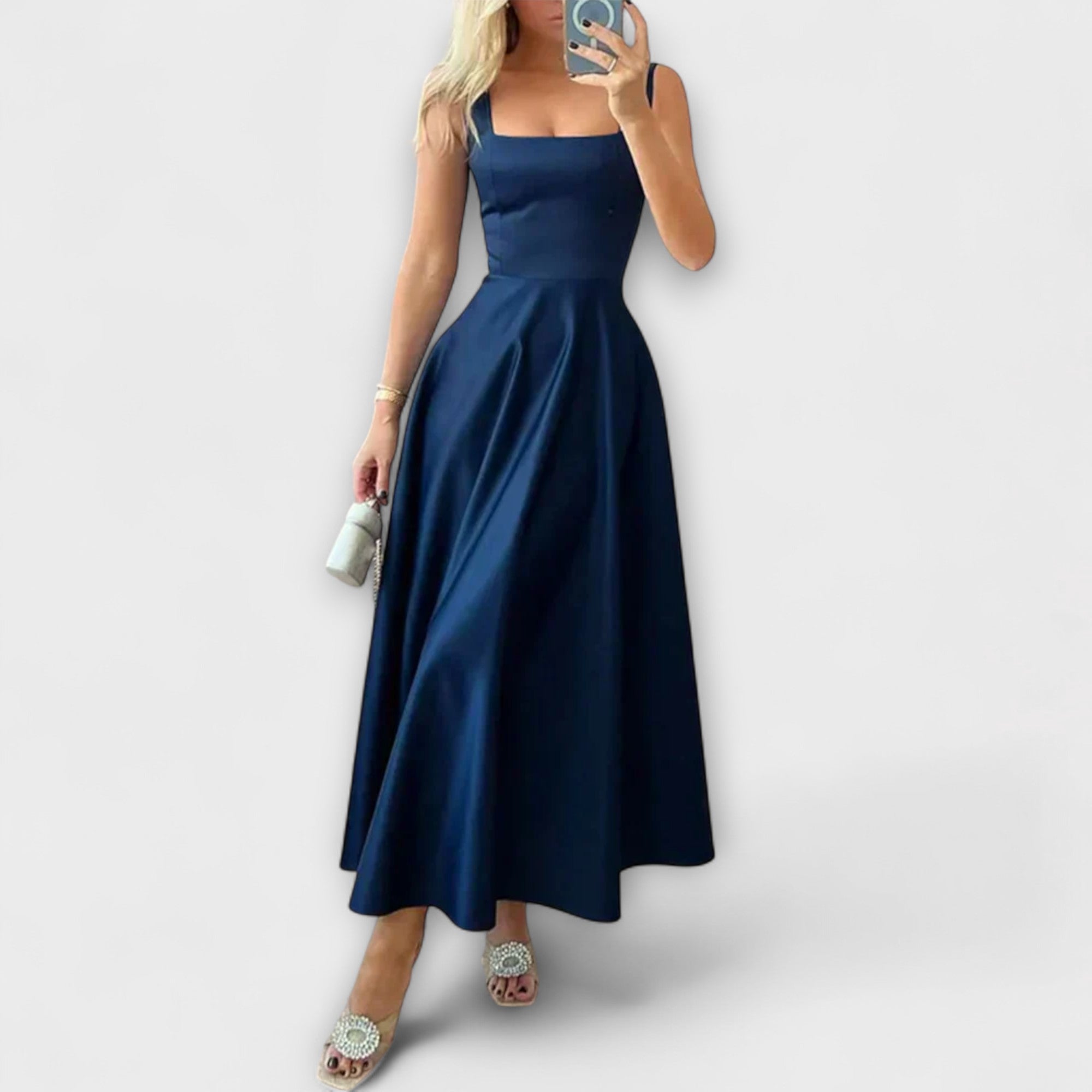 Lumea – Elegantes Midi-Kleid