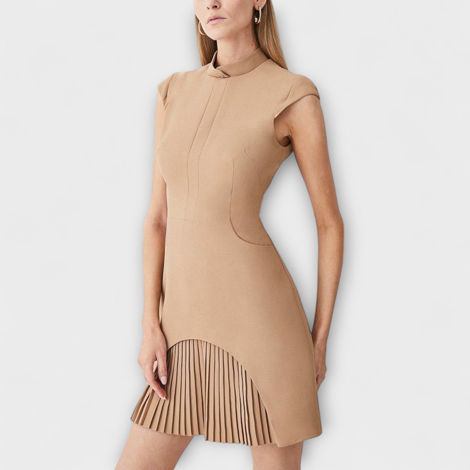 Elowen - Militär-inspiriertes Patchwork-Minikleid mit hohem Kragen