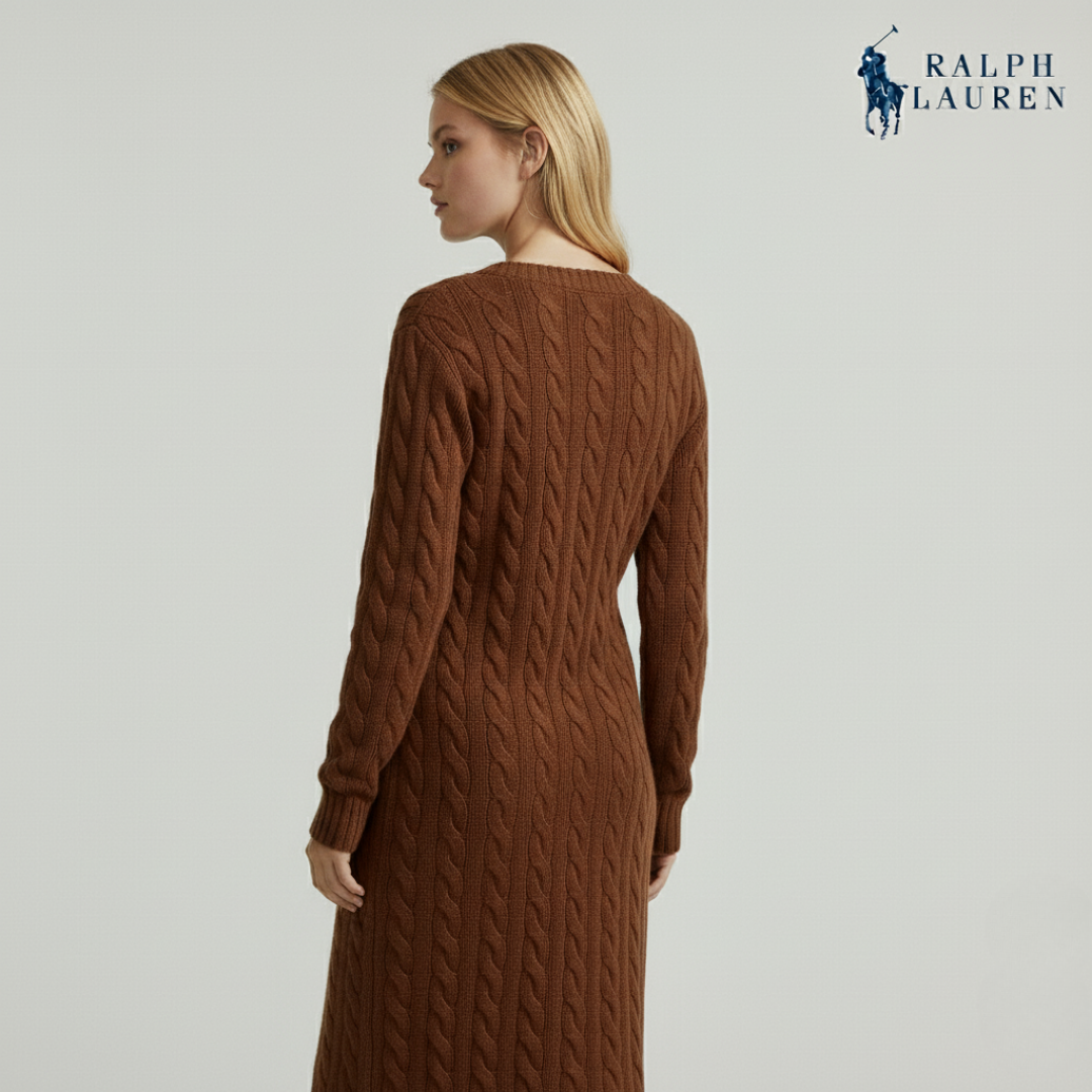 Zopfmuster-Strickkleid mit V-Ausschnitt