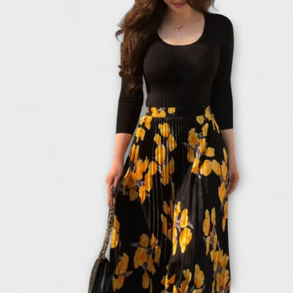 Violette - Faltenrock und Top Ensemble