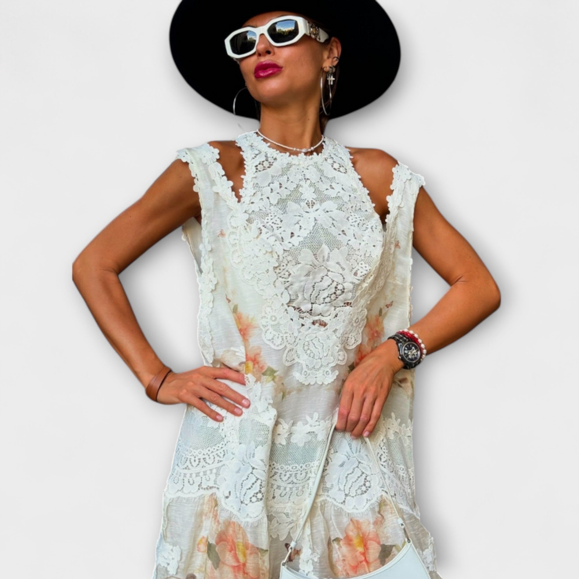 Lottie - Elegantes Kelly Spitzen-Maxikleid