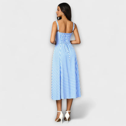 Hoffnung - Rüschentop Kleid mit Schlitzdetail