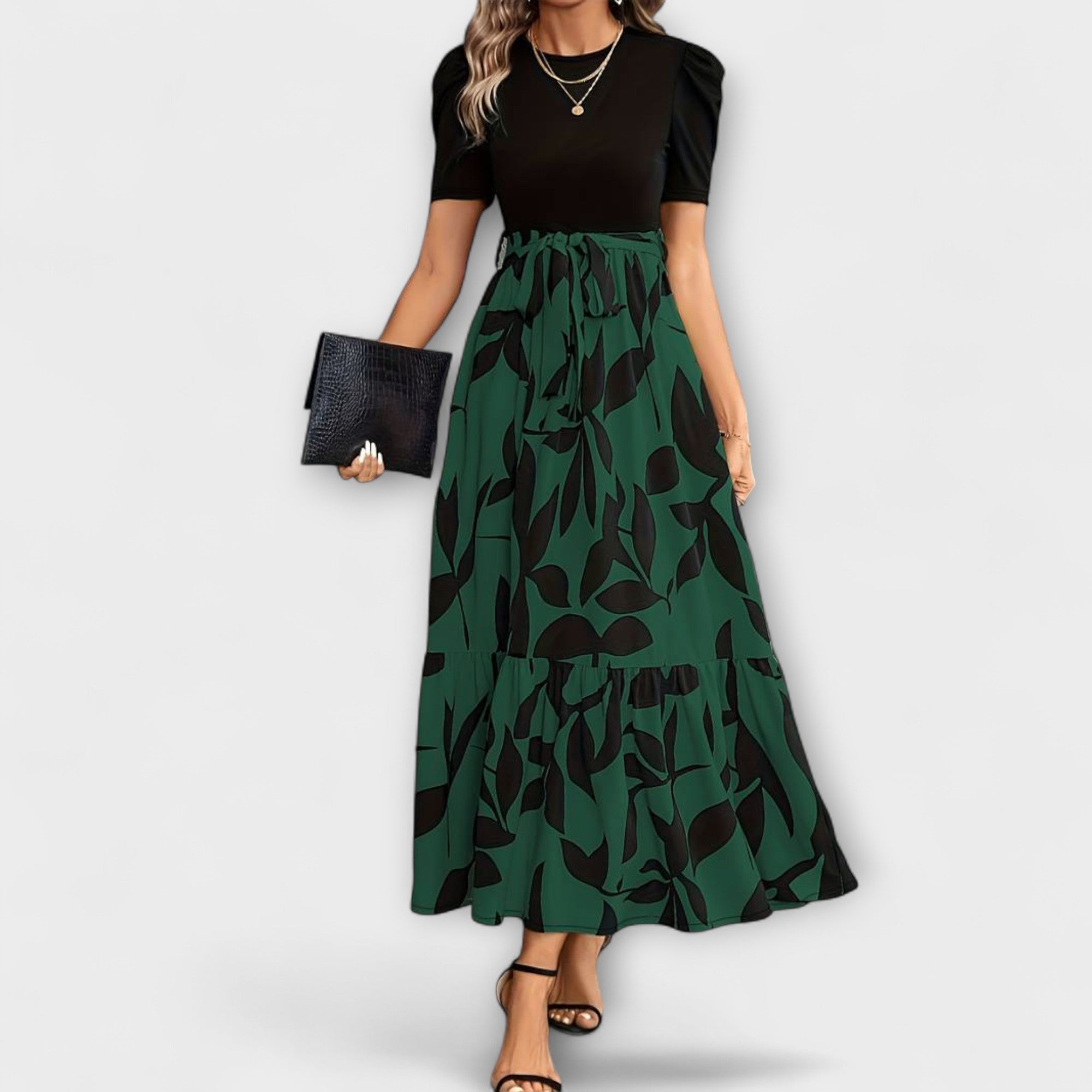 Luna - Sommerkleid mit floralem Muster und Rundhalsausschnitt