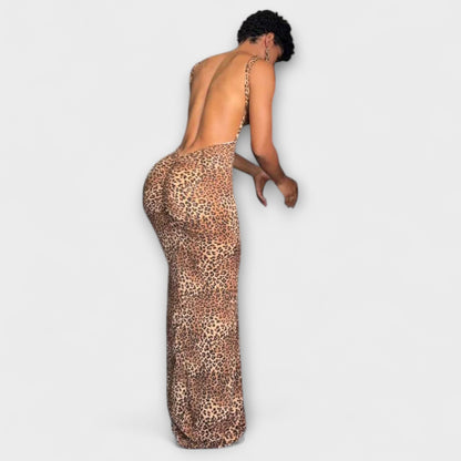 Della - Maxikleid mit Leopardenmuster und Rückenschlitz