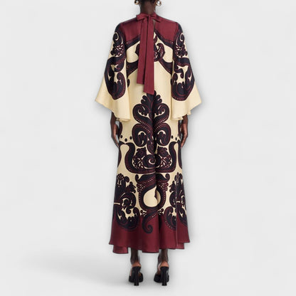 Lucy - Atemberaubendes Grenadilla-Print-Maxikleid für mühelose Eleganz