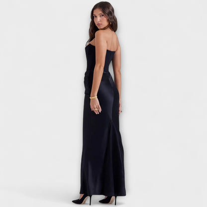 Off-Shoulder Satin Maxi-Kleid mit Drapierung