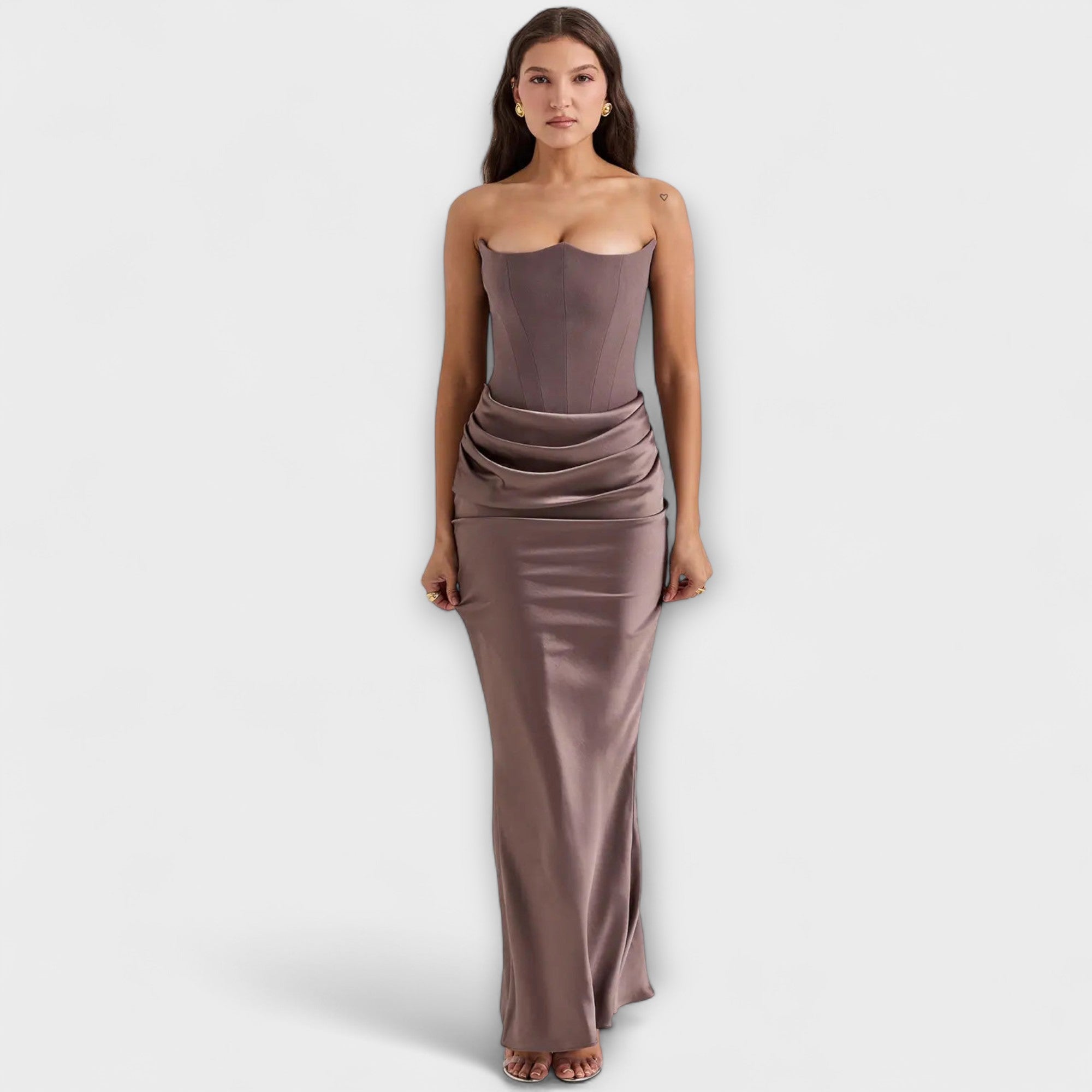Off-Shoulder Satin Maxi-Kleid mit Drapierung